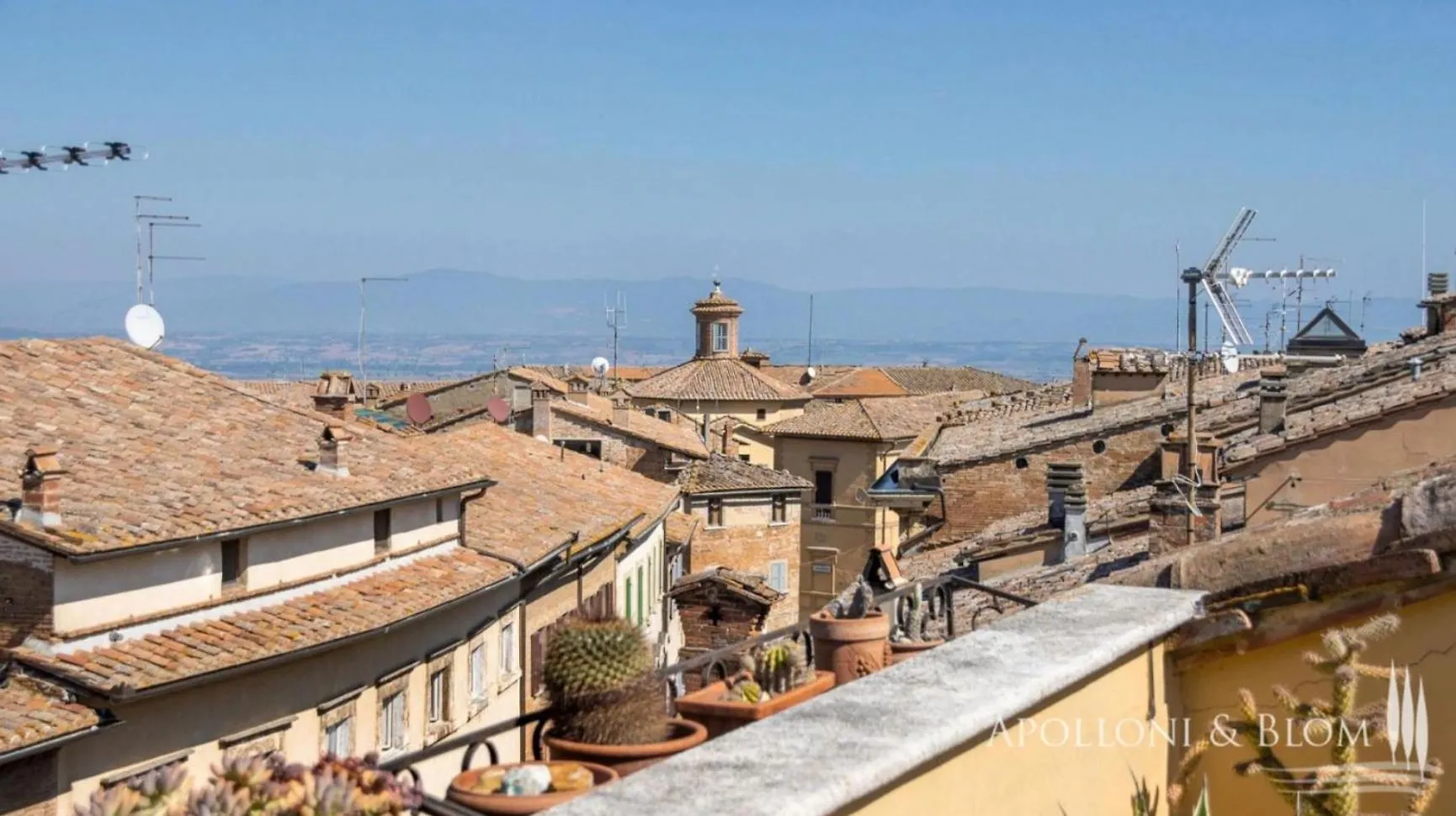 Casa Dahlia Con Terrazza Apartment Montepulciano
